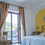 Hotell Rocce Azzurre 3*