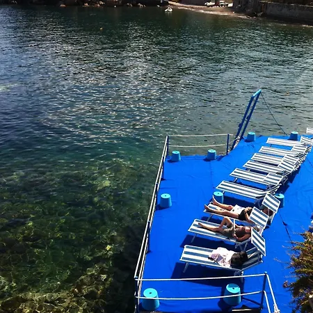 Otel Rocce Azzurre 3*