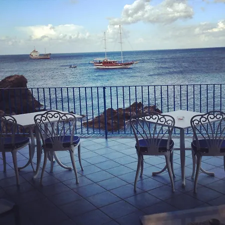 Otel Rocce Azzurre 3*