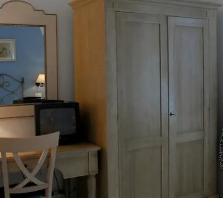 Hotel Rocce Azzurre 3*