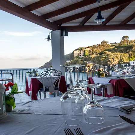 Rocce Azzurre Hotel