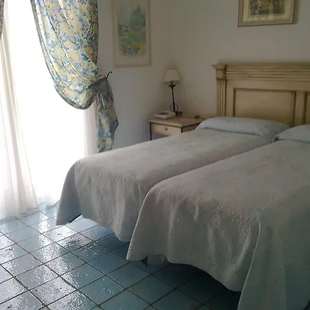 Hotel Rocce Azzurre