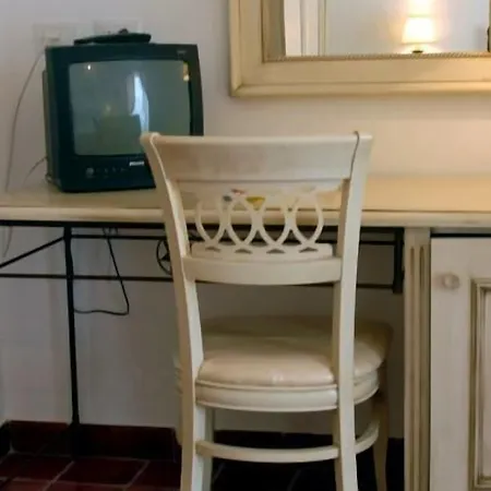 Rocce Azzurre Hotel 3*