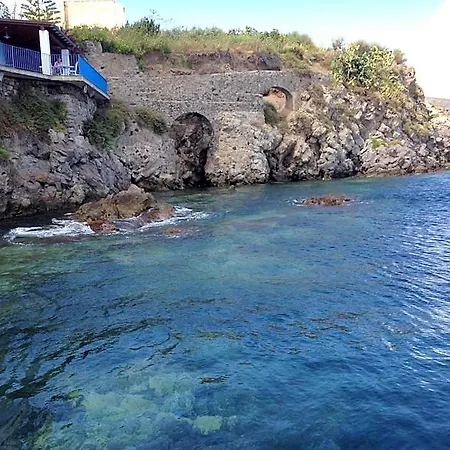 Rocce Azzurre 3*