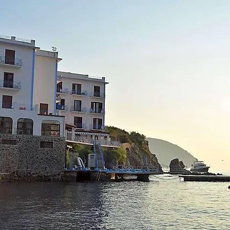 Rocce Azzurre Lipari (Isola Lipari)