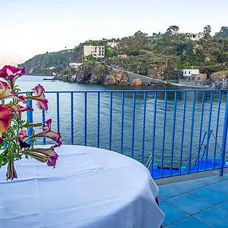 Rocce Azzurre Lipari (Isola Lipari)