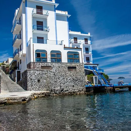 Hotel Rocce Azzurre Lípara